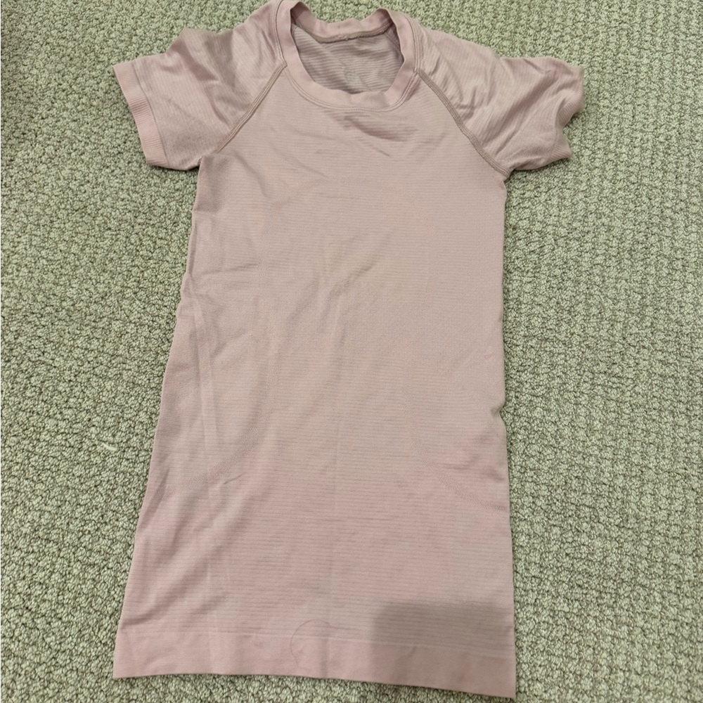 Lululemon swiftly tech